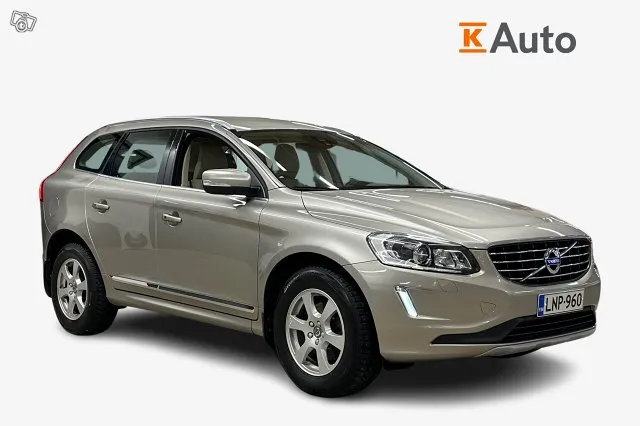 Volvo XC60 D4 AWD Summum aut *Webasto / Vetokoukku / Nahat / Image 1